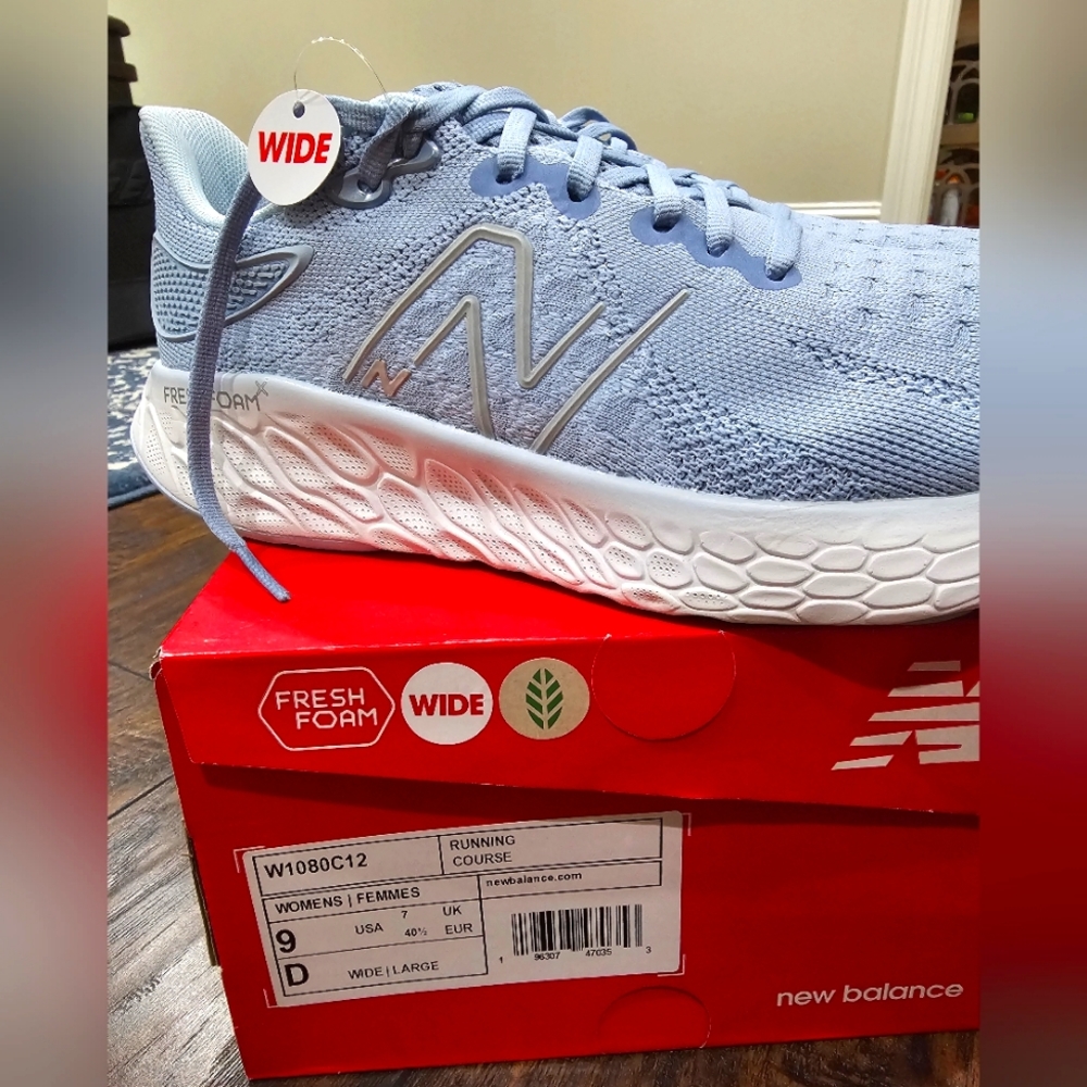 Women's New Balance 1080v12 Wide Light Blue NWT